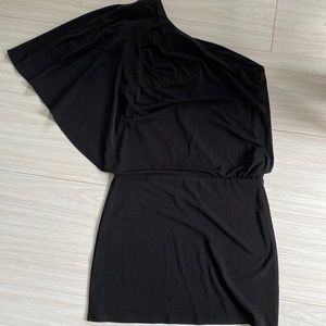Black Jessica Simpson one sleeve mini dress